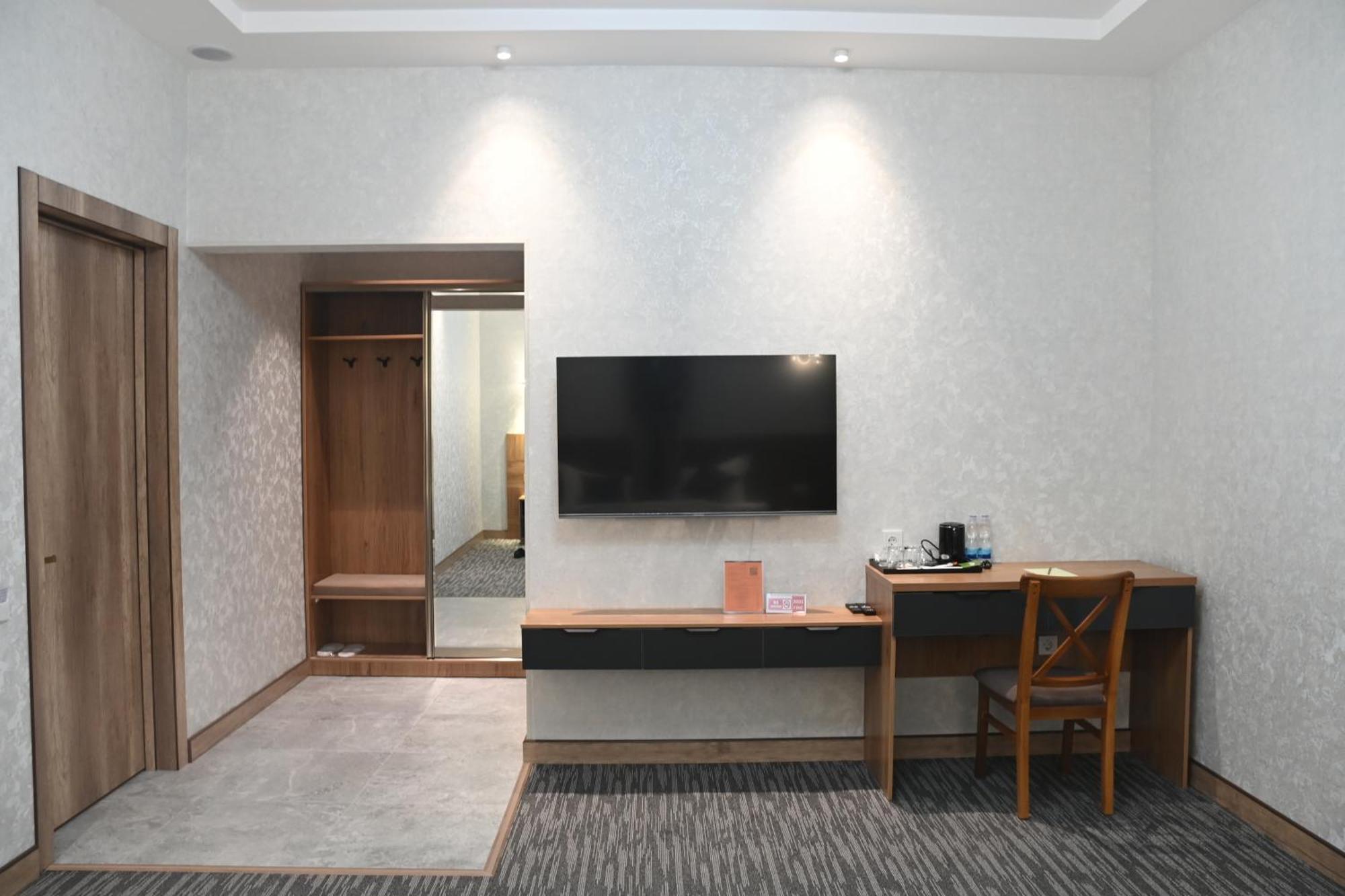 My Status Hotel Taschkent Exterior foto